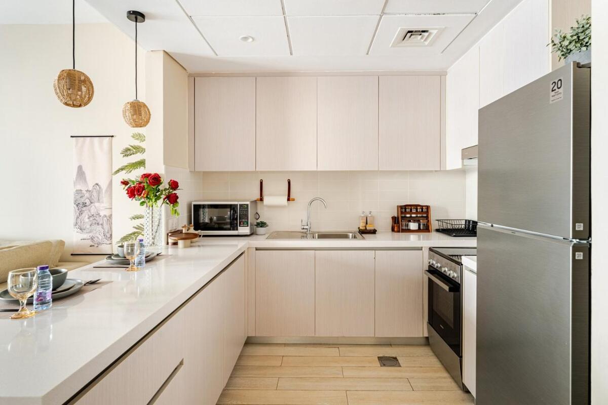 Wabisabi 2Br Stay Walk To Ferrari & Warner Bros Apartamento Abu Dhabi